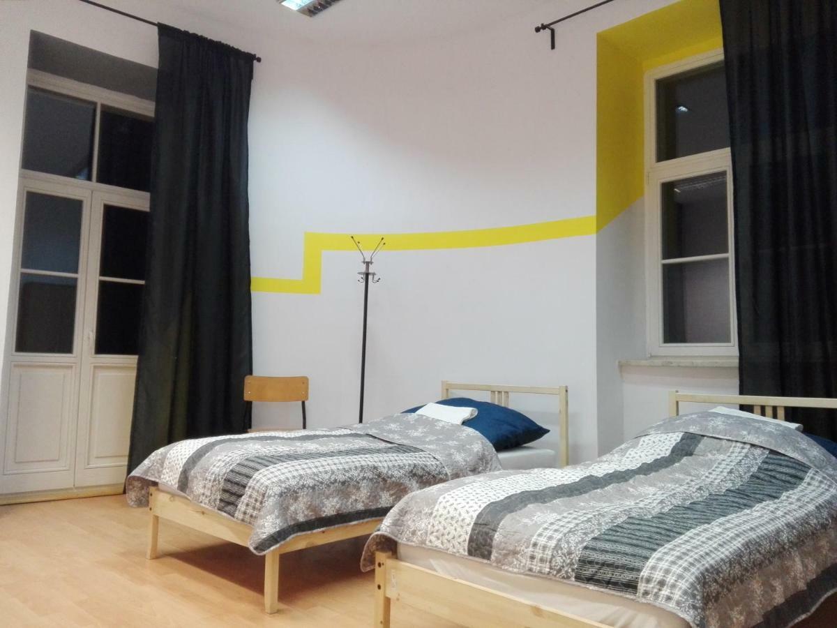Lulu Hostel Lublino Esterno foto